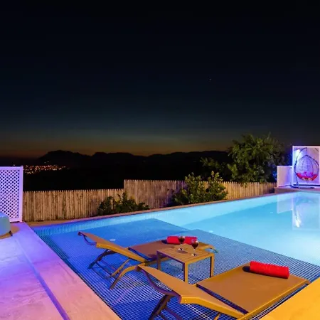 Villa Uzumlu Village 2 Bedroom - 1039