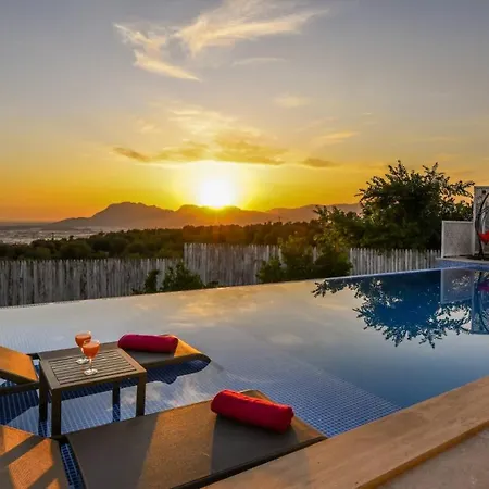 Uzumlu Village 2 Bedroom - 1039 Villa Kalkan