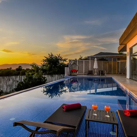 Uzumlu Village 2 Bedroom - 1039 Kalkan
