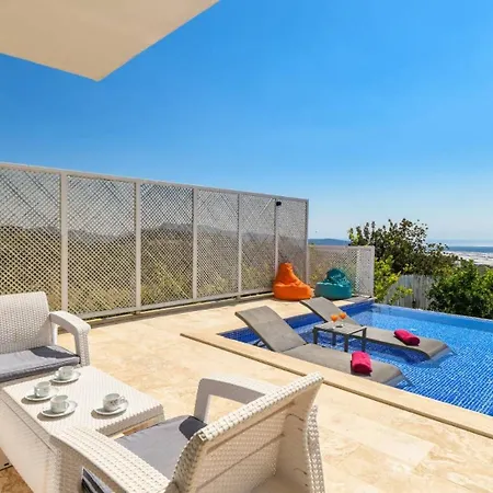 וילה Uzumlu Village 2 Bedroom - 1039 *
