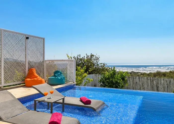 Uzumlu Village 2 Bedroom - 1039 ヴィラ *